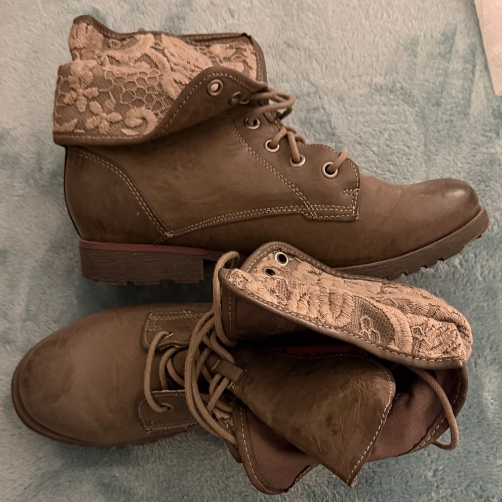 Rock & Candy Tan Lace Up Boots with Lace Detail